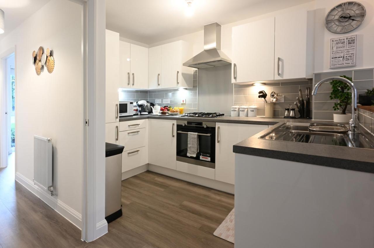 Luxury 4 Bed House With Gated Parking In The Heart Of Birmingham! Apartment Exterior photo