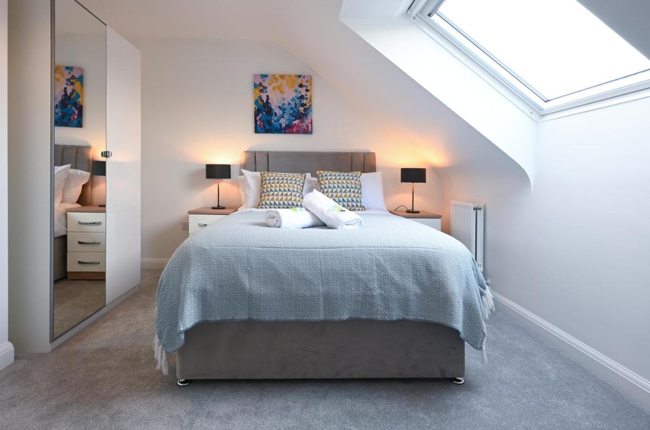 Luxury 4 Bed House With Gated Parking In The Heart Of Birmingham! Apartment Exterior photo