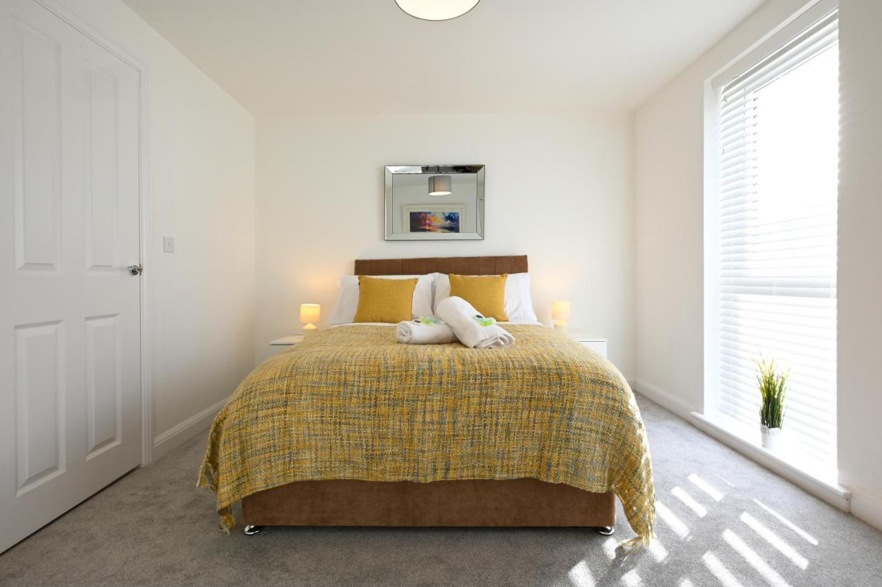 Luxury 4 Bed House With Gated Parking In The Heart Of Birmingham! Apartment Exterior photo